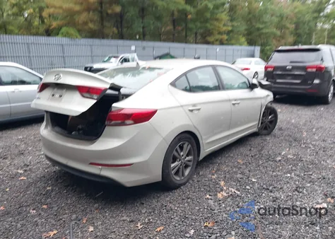 2018 Hyundai Elantra Value Edition z USA, uszkodzony, nr VIN 5NPD84LF5JH305435